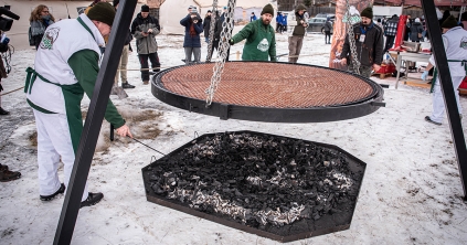 Ekkora kolbászt még nem töltöttek